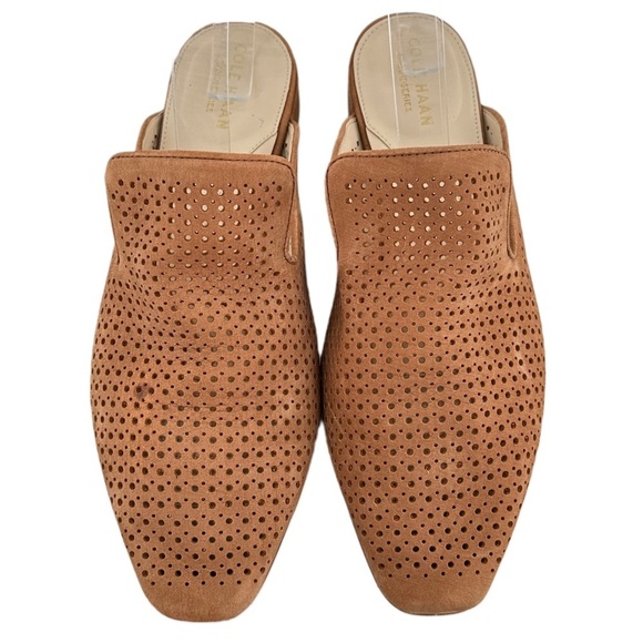 Cole haan womens flats size 8.5 tan suede laser cut dot pointy toe slip on mules - Picture 2 of 12